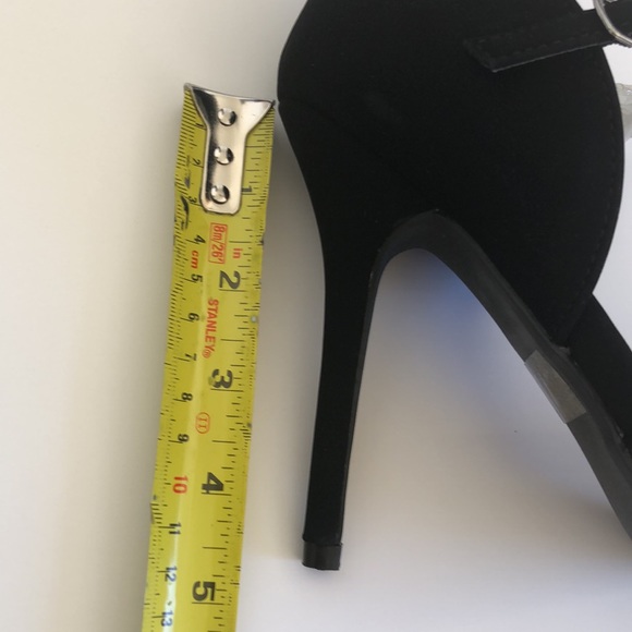 New Glam Leopard Wild Diva Heels - Picture 3 of 5